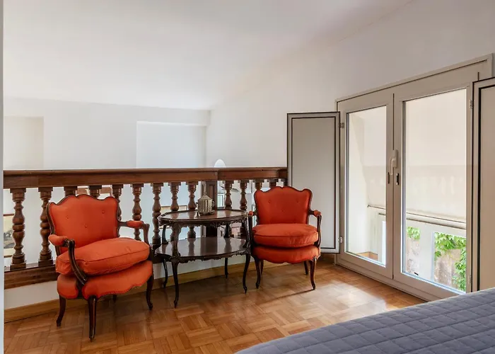 Guesthost - Historic Center Lungotevere